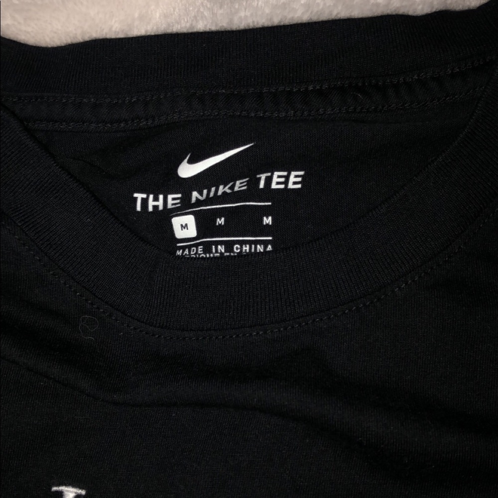 Men’s Nike long sleeve